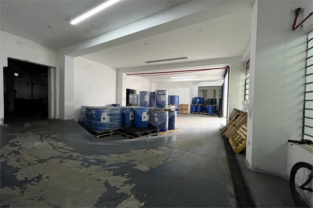 Galpão com 980 m² de terreno, no Bairro do Limão, Zona Norte - SP