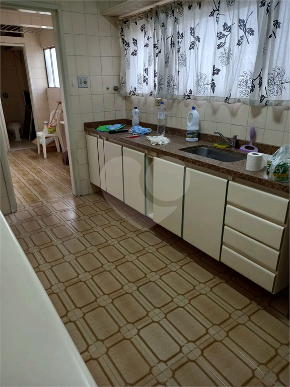 APARTAMENTO em HIGIENÓPOLIS