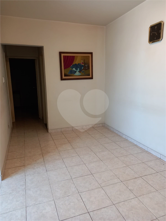APARTAMENTO em HIGIENÓPOLIS