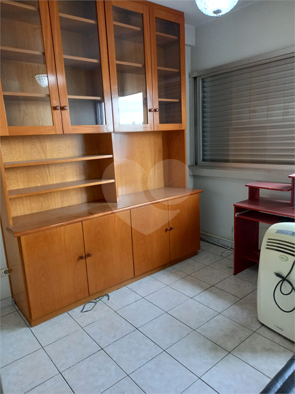 APARTAMENTO em HIGIENÓPOLIS
