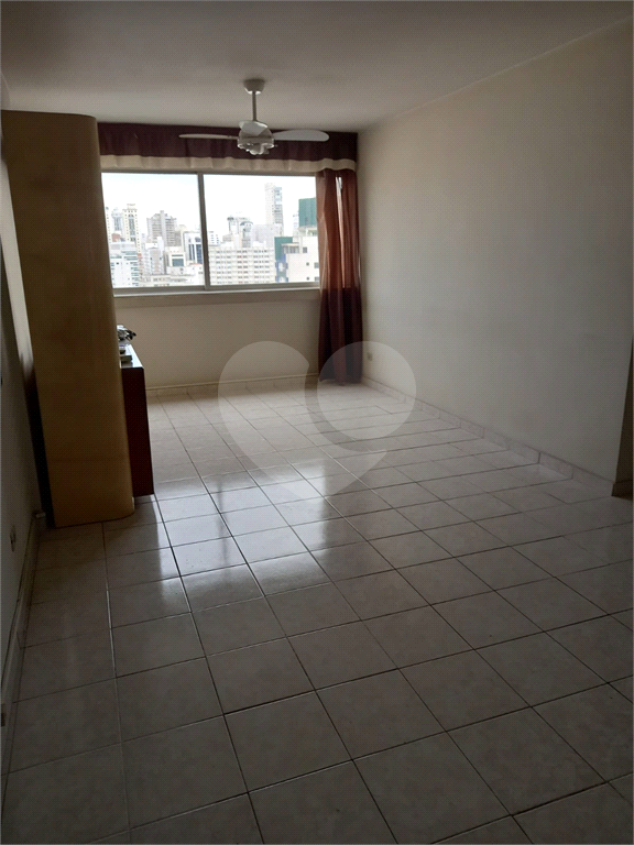 APARTAMENTO em HIGIENÓPOLIS