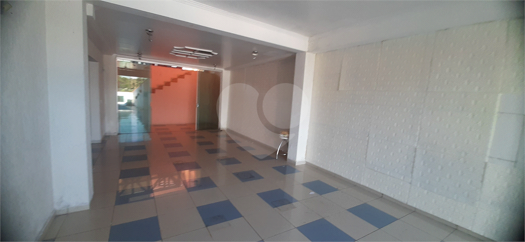 Sobrado à venda com 3 quartos, 410m² - Foto 3