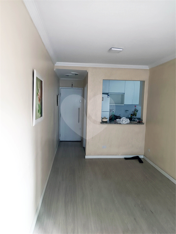 Apartamento semi mobiliado com 2 dorm. e excelente localizaçãop