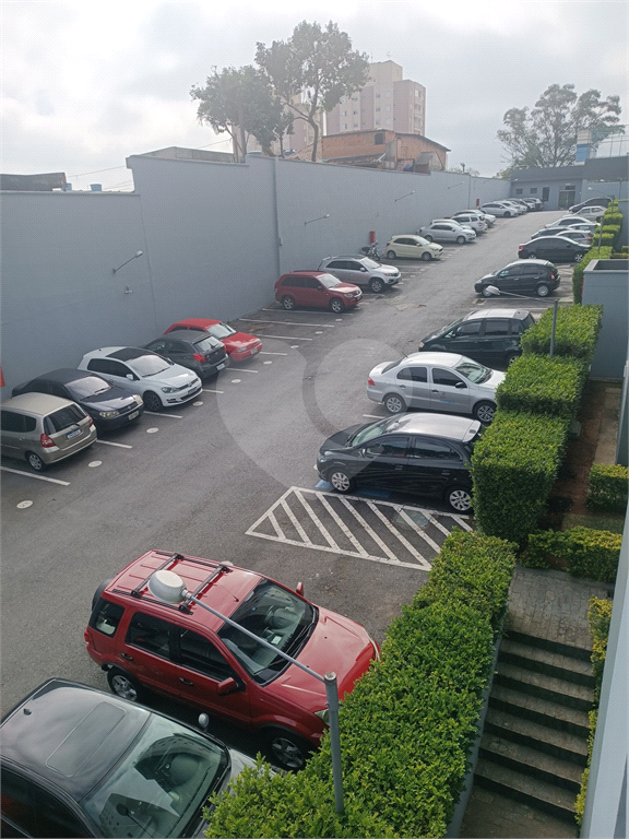 Apartamento semi mobiliado com 2 dorm. e excelente localizaçãop