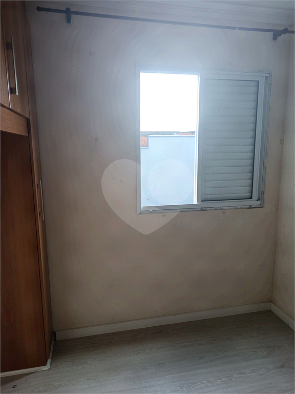 Apartamento semi mobiliado com 2 dorm. e excelente localizaçãop