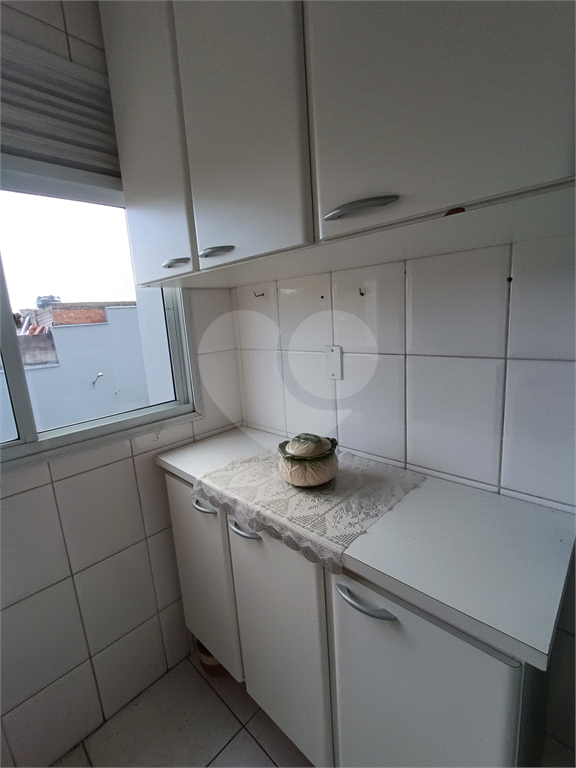 Apartamento semi mobiliado com 2 dorm. e excelente localizaçãop