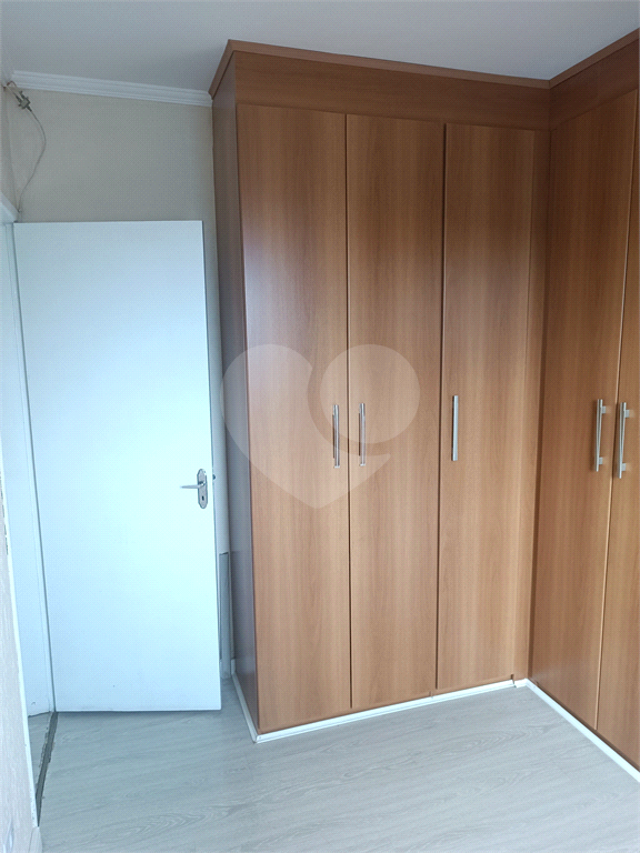 Apartamento semi mobiliado com 2 dorm. e excelente localizaçãop
