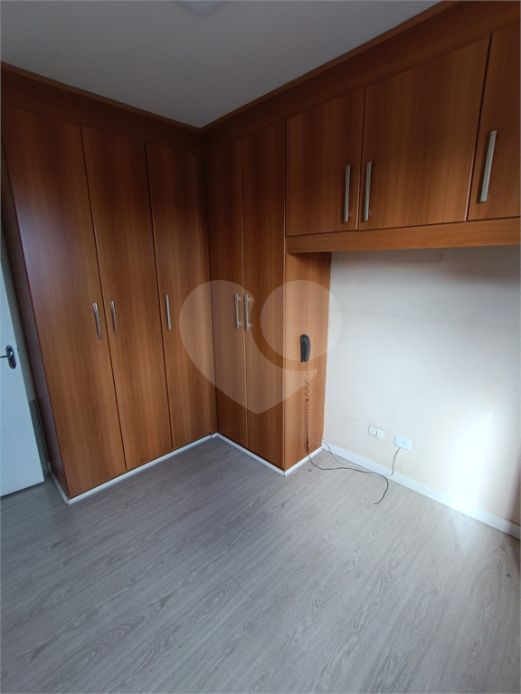 Apartamento semi mobiliado com 2 dorm. e excelente localizaçãop