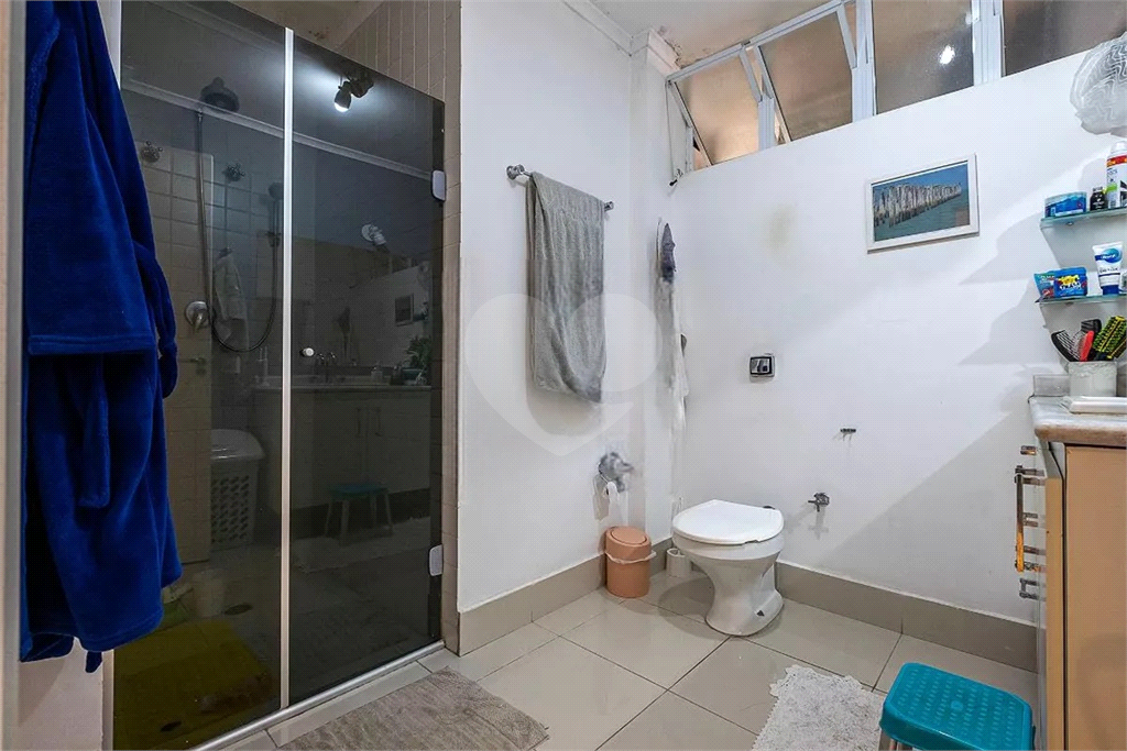 Apê de  2 quartos com Suíte Master à venda no Paraíso