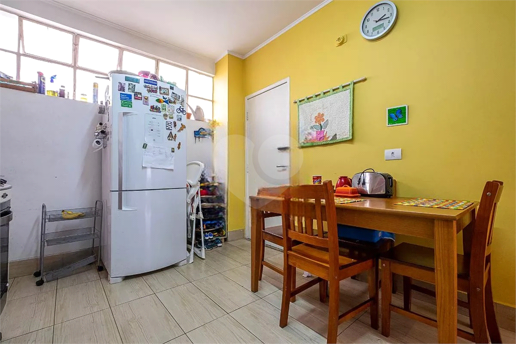 Apê de  2 quartos com Suíte Master à venda no Paraíso