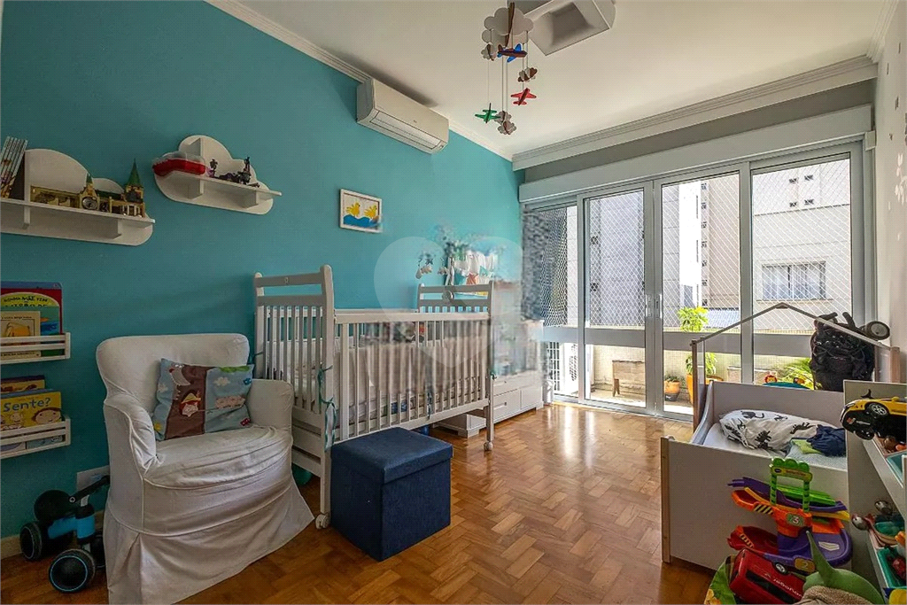 Apê de  2 quartos com Suíte Master à venda no Paraíso