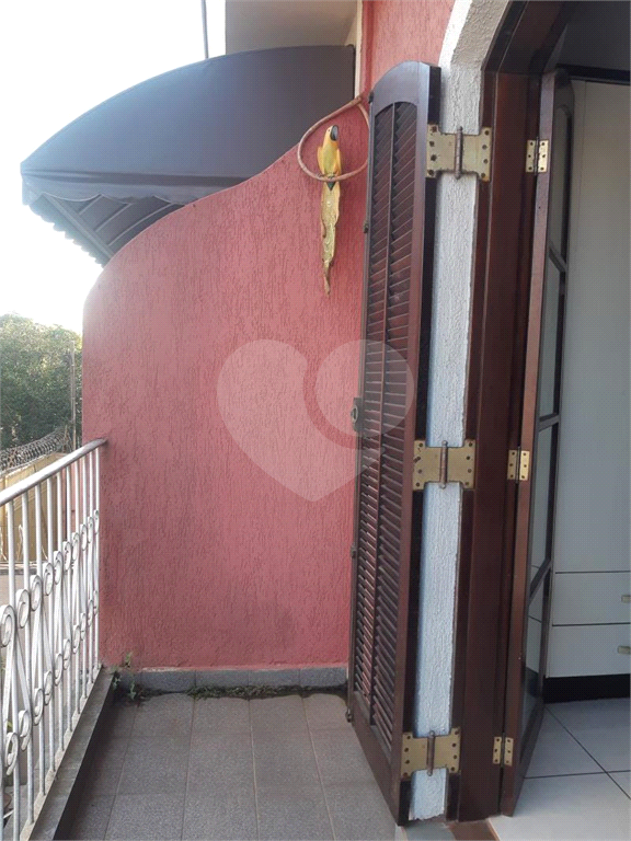Sobrado a venda 3 quartos 3 vagas no Bairro Jardim Cachoeira - São Paulo