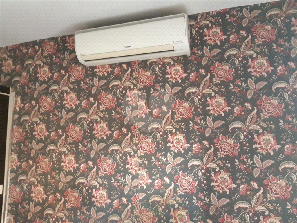 Sobrado a venda 3 quartos 3 vagas no Bairro Jardim Cachoeira - São Paulo