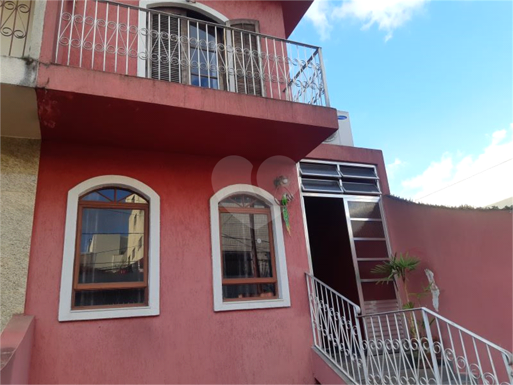 Sobrado a venda 3 quartos 3 vagas no Bairro Jardim Cachoeira - São Paulo