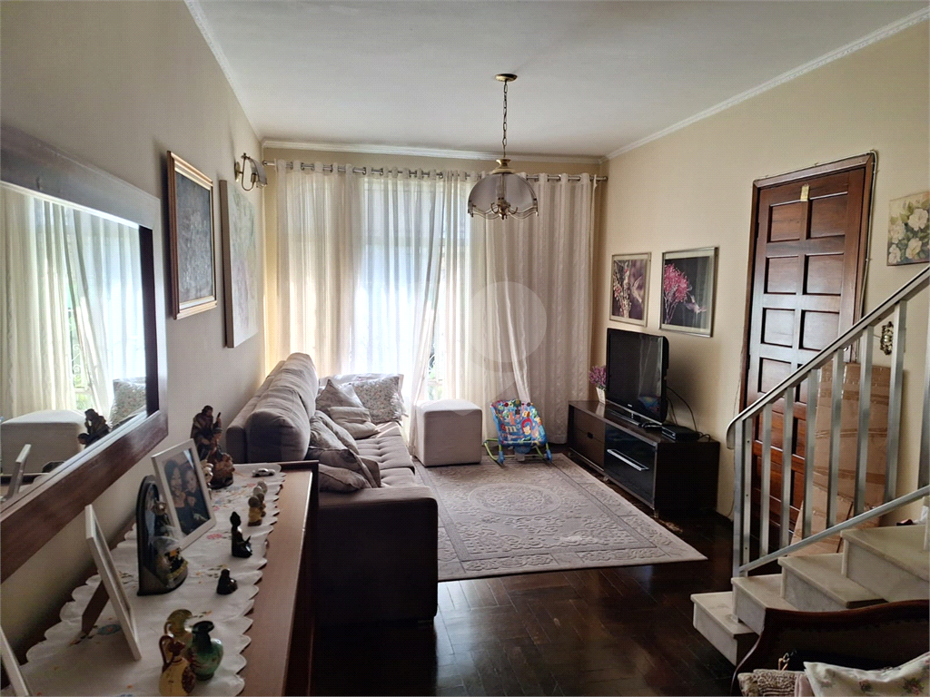 Sobrado à venda com 3 quartos, 186m² - Foto 4