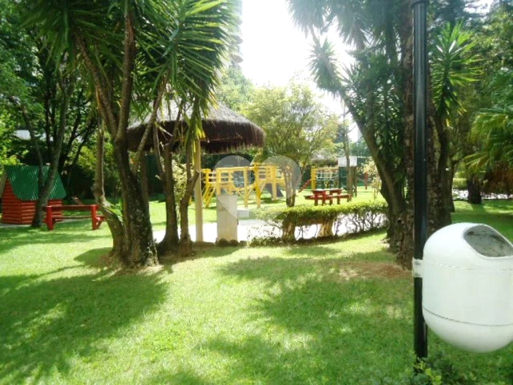 Apartamento 3 dormitórios, sendo 1 suíte e 2 vagas de garagem 