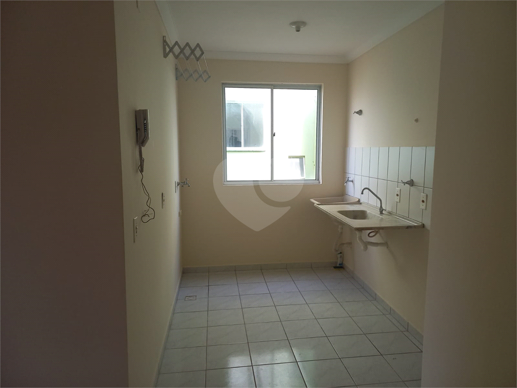 Apartamento à venda com 2 quartos, 49m² - Foto 3