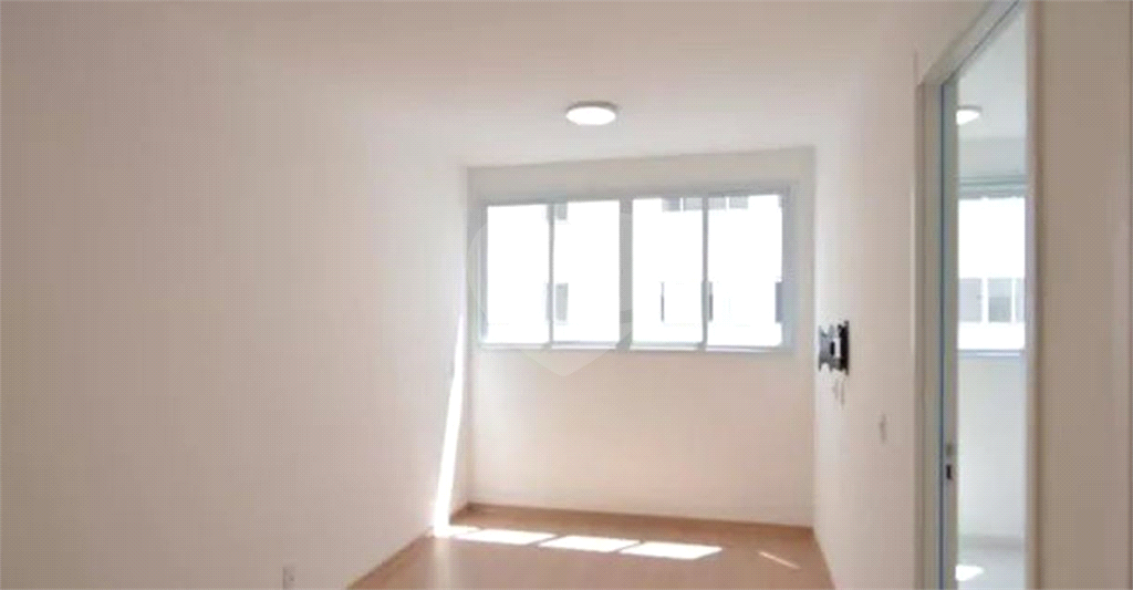 Apartamento 26m² à venda no Brás 
