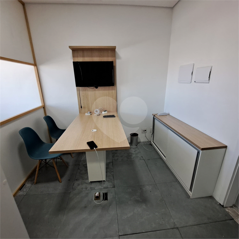 Sala comercial situado no centro empresarial de Alphaville, empreendimento novo, com infraestrutura 