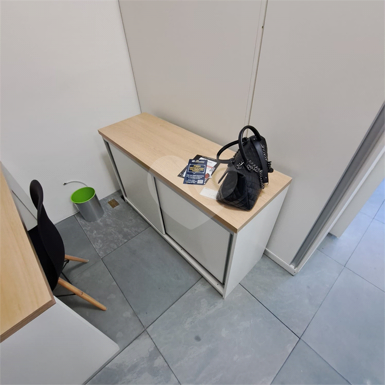 Sala comercial situado no centro empresarial de Alphaville, empreendimento novo, com infraestrutura 