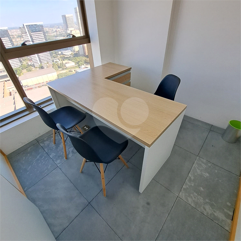 Sala comercial situado no centro empresarial de Alphaville, empreendimento novo, com infraestrutura 