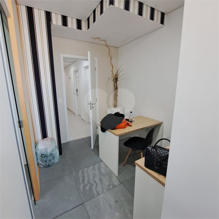 Sala comercial situado no centro empresarial de Alphaville, empreendimento novo, com infraestrutura 