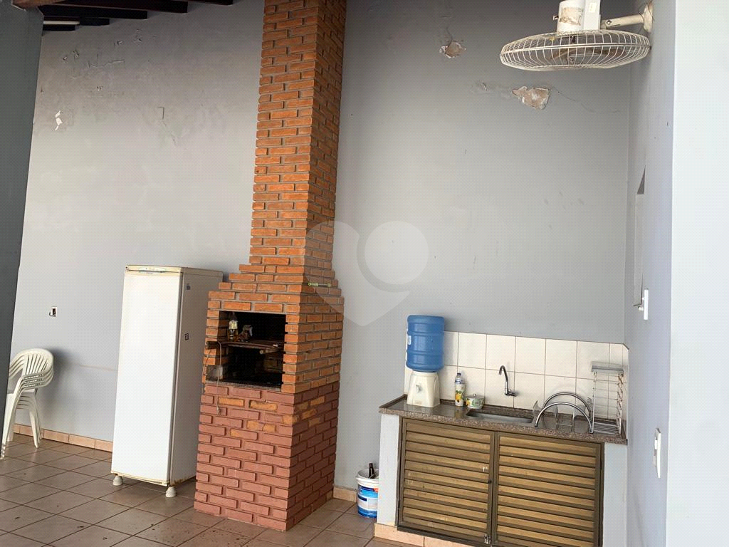 Casa à venda com 3 quartos, 201m² - Foto 26