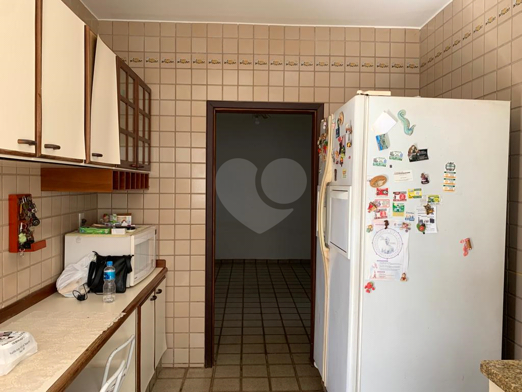 Casa à venda com 3 quartos, 201m² - Foto 19