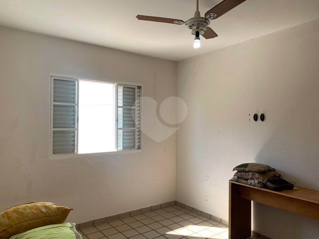 Casa à venda com 3 quartos, 201m² - Foto 15