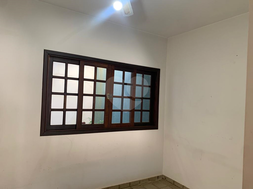 Casa à venda com 3 quartos, 201m² - Foto 5