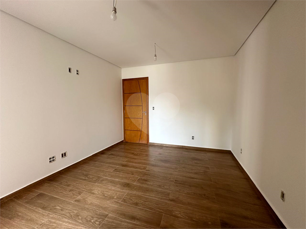 CASAS À VENDA 3 QUARTOS – 1 SUÍTE – 2 VAGAS - CASA VERDE