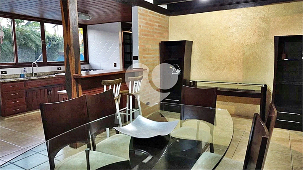 Casa à venda com 4 quartos, 241m² - Foto 18