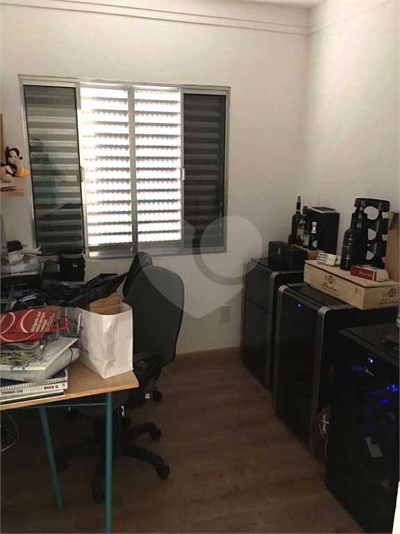 Sobrado a venda no bairro Água Fria com 4 quartos e 2 vagas