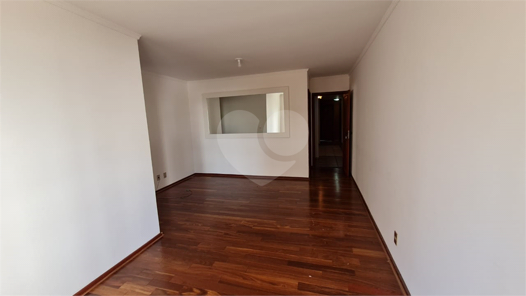 Apartamento à venda com 2 quartos, 10m² - Foto 19