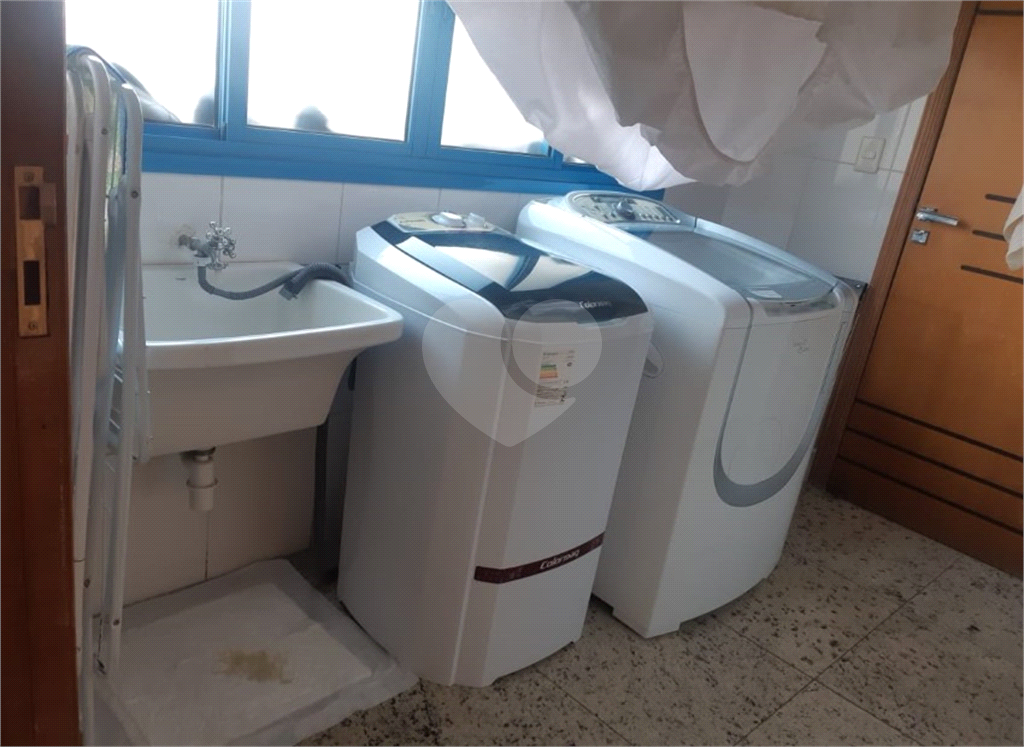 Apartamento à venda com 3 quartos, 157m² - Foto 57