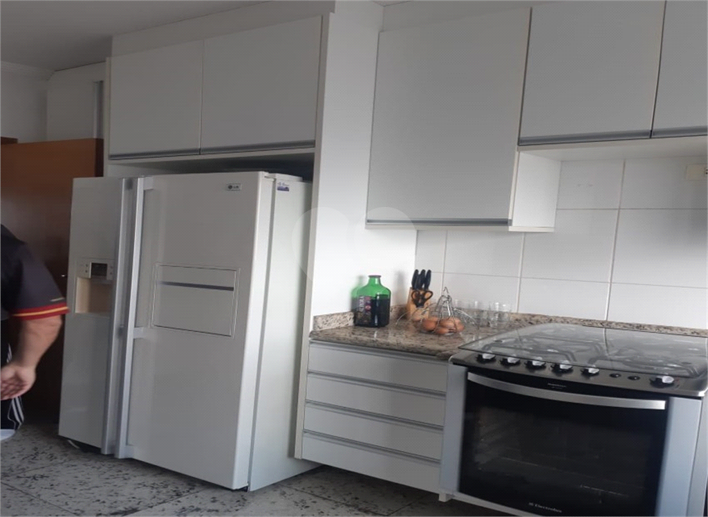 Apartamento à venda com 3 quartos, 157m² - Foto 55