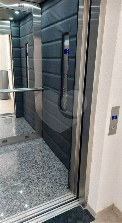 Apartamento a Venda na Vila Maria Alta com 02 Quartos por R$ 260.000,00