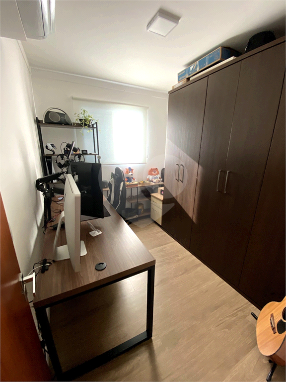 Apartamento à venda com 3 quartos, 121m² - Foto 23