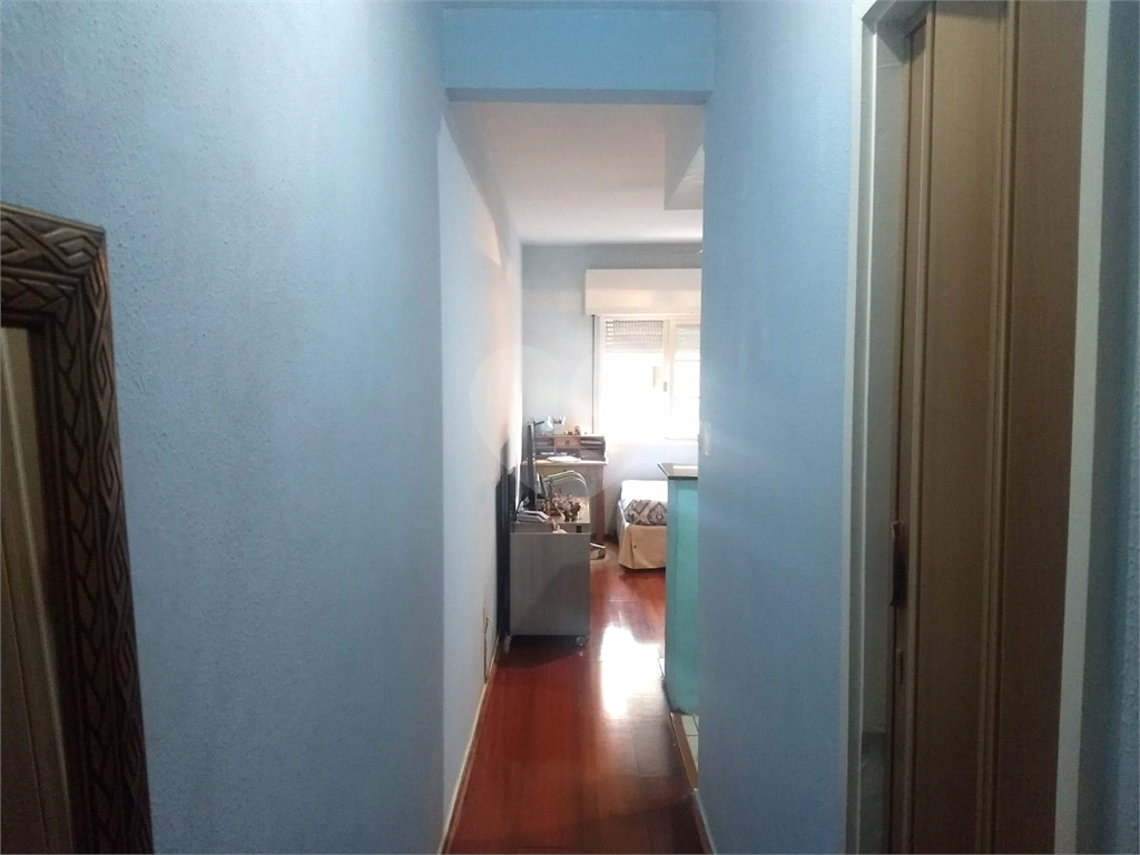 APARTAMENTO em SANTA CECÍLIA