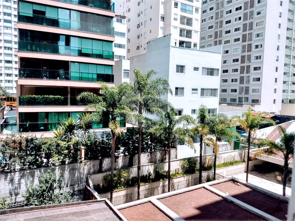 APARTAMENTO em SANTA CECÍLIA