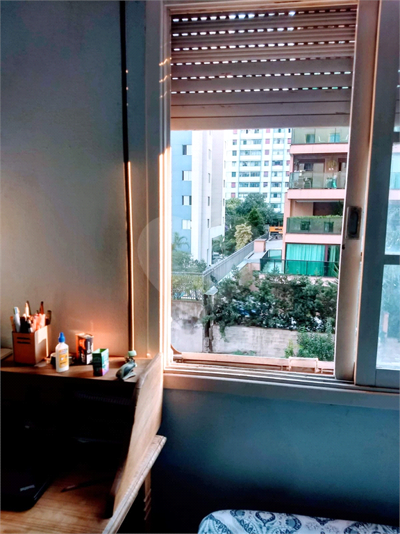 APARTAMENTO em SANTA CECÍLIA