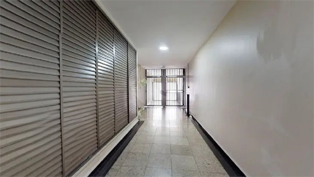 APARTAMENTO em SANTA CECÍLIA