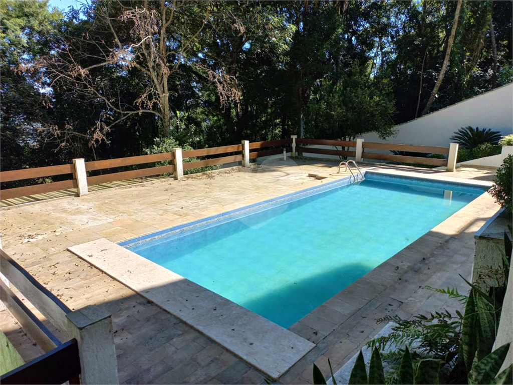 Serra da Cantareira Belíssimo imóvel em Condomínio com 6 dormitórios 7 Vagas piscina espaço gourmet!