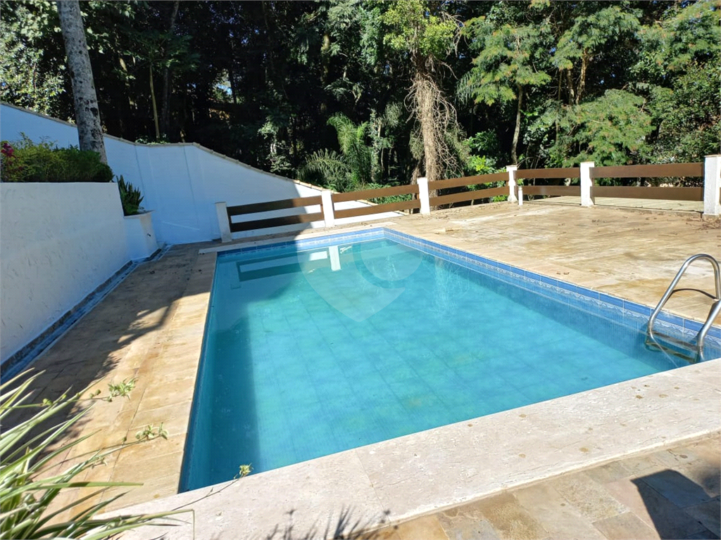 Serra da Cantareira Belíssimo imóvel em Condomínio com 6 dormitórios 7 Vagas piscina espaço gourmet!