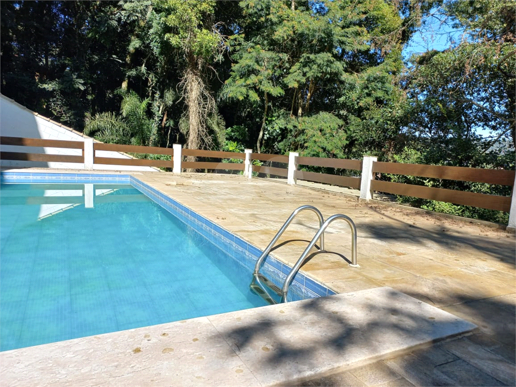 Serra da Cantareira Belíssimo imóvel em Condomínio com 6 dormitórios 7 Vagas piscina espaço gourmet!