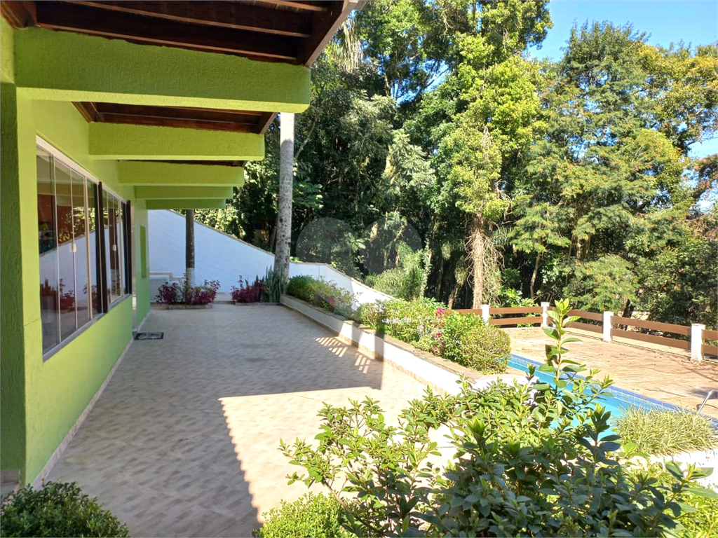 Serra da Cantareira Belíssimo imóvel em Condomínio com 6 dormitórios 7 Vagas piscina espaço gourmet!