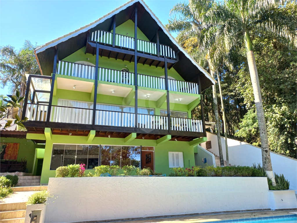 Serra da Cantareira Belíssimo imóvel em Condomínio com 6 dormitórios 7 Vagas piscina espaço gourmet!