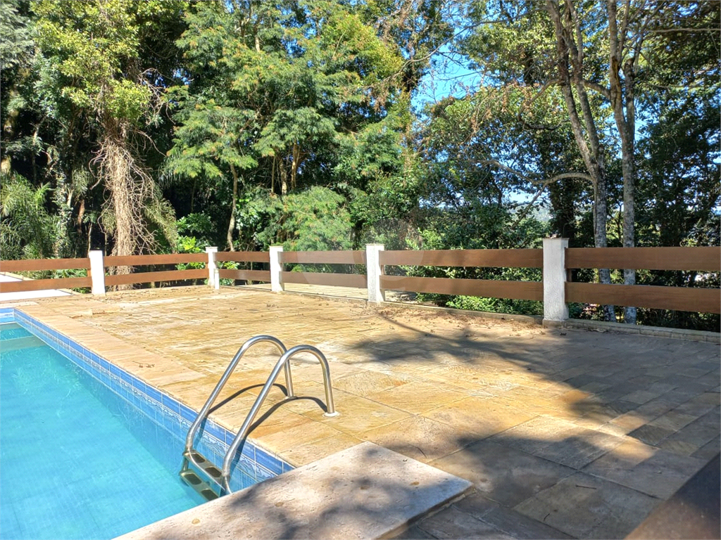 Serra da Cantareira Belíssimo imóvel em Condomínio com 6 dormitórios 7 Vagas piscina espaço gourmet!