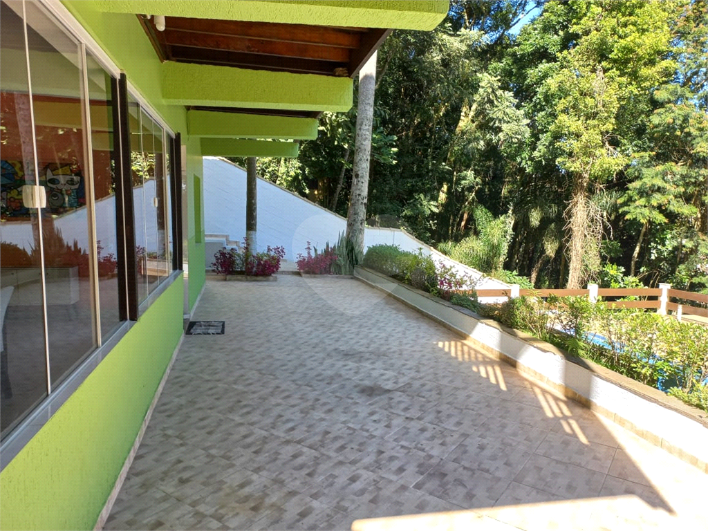 Serra da Cantareira Belíssimo imóvel em Condomínio com 6 dormitórios 7 Vagas piscina espaço gourmet!