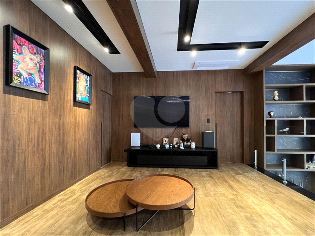Linda Casa em Atibaia 4 suítes  mobiliada